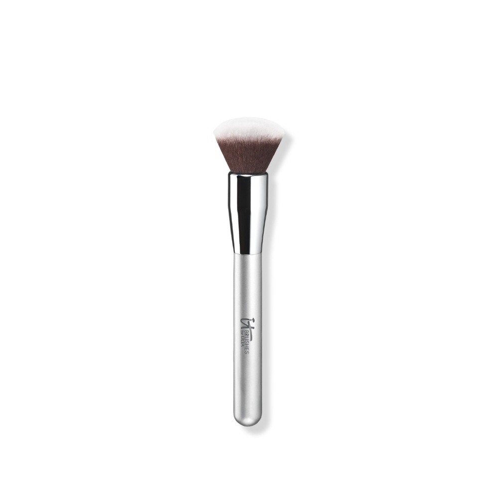 ‼️ IT BRUSHES - AIRBRUSH BLURRING FOUNDATION BRUSH #101